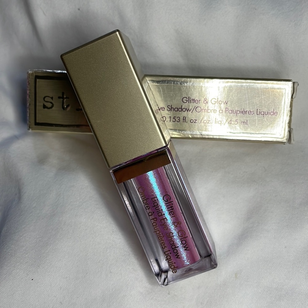 New In box - Stila glitter & glow eye shadow